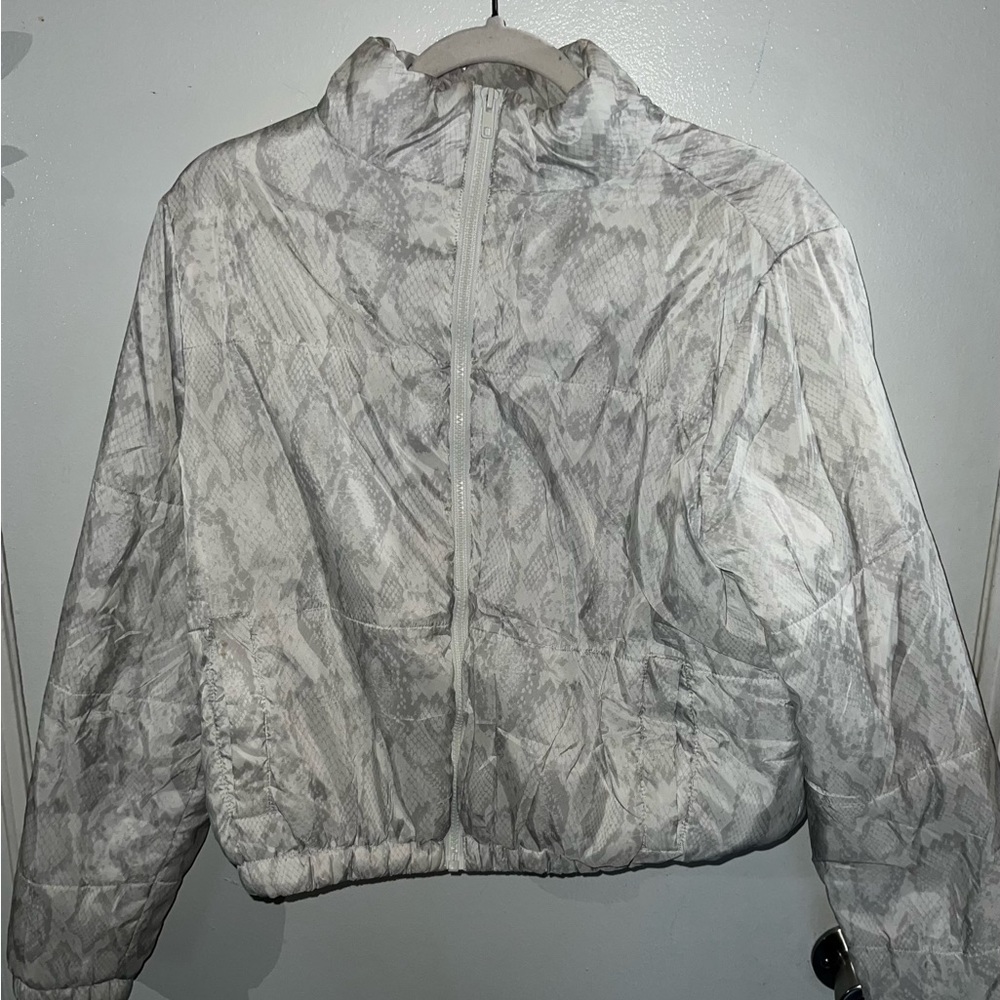 White snake print puffer jacket